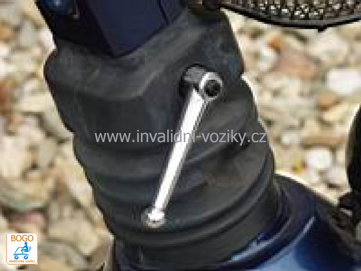 invalidn�  voz�ky  LUNA